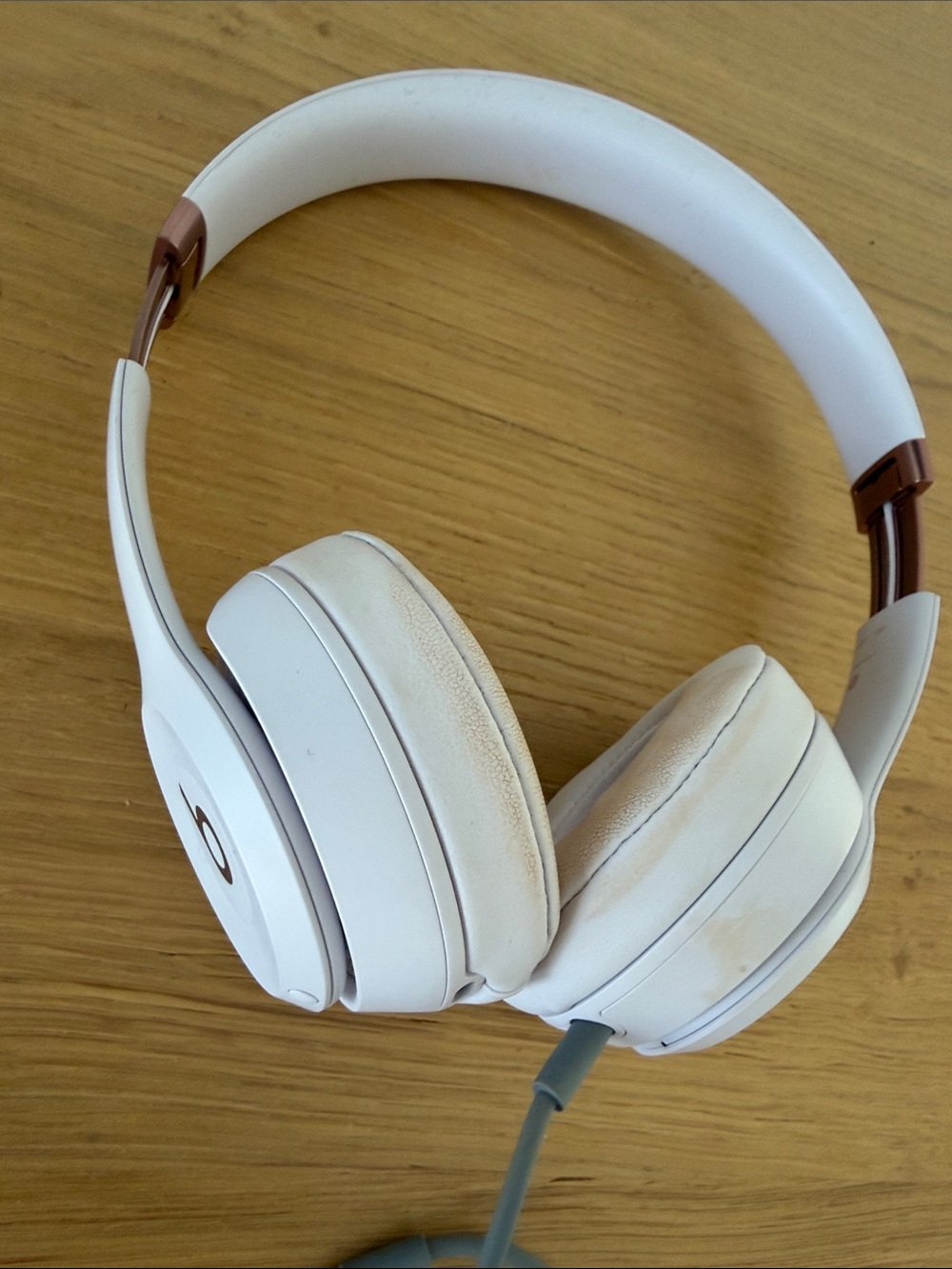 Beats by Dre White On-Ear Headphones with Rose Gold Accents